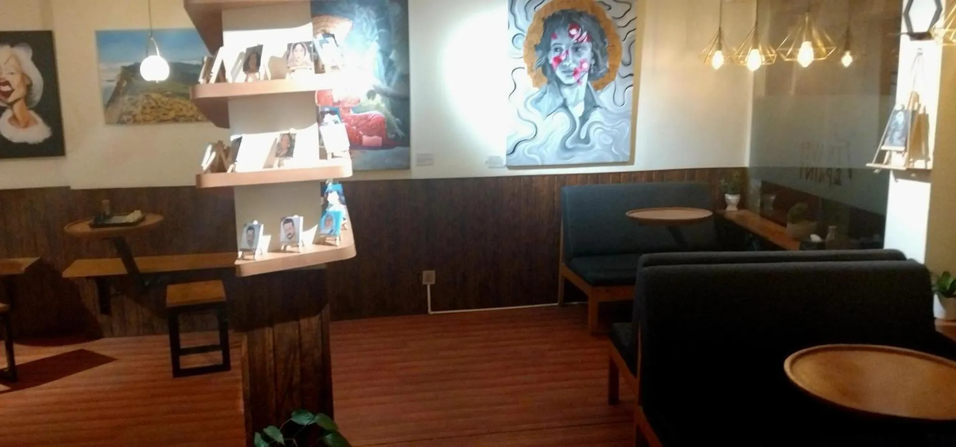 Mystic Vibes International Fitness Commune Kathmandu Rum i privatbostad